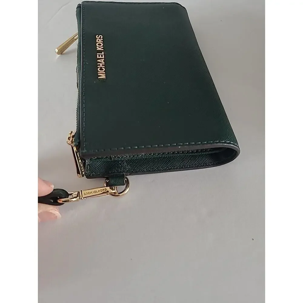 Michael Kors Women's Jet Set Double Zip Wristlet Wallet Green/Gold